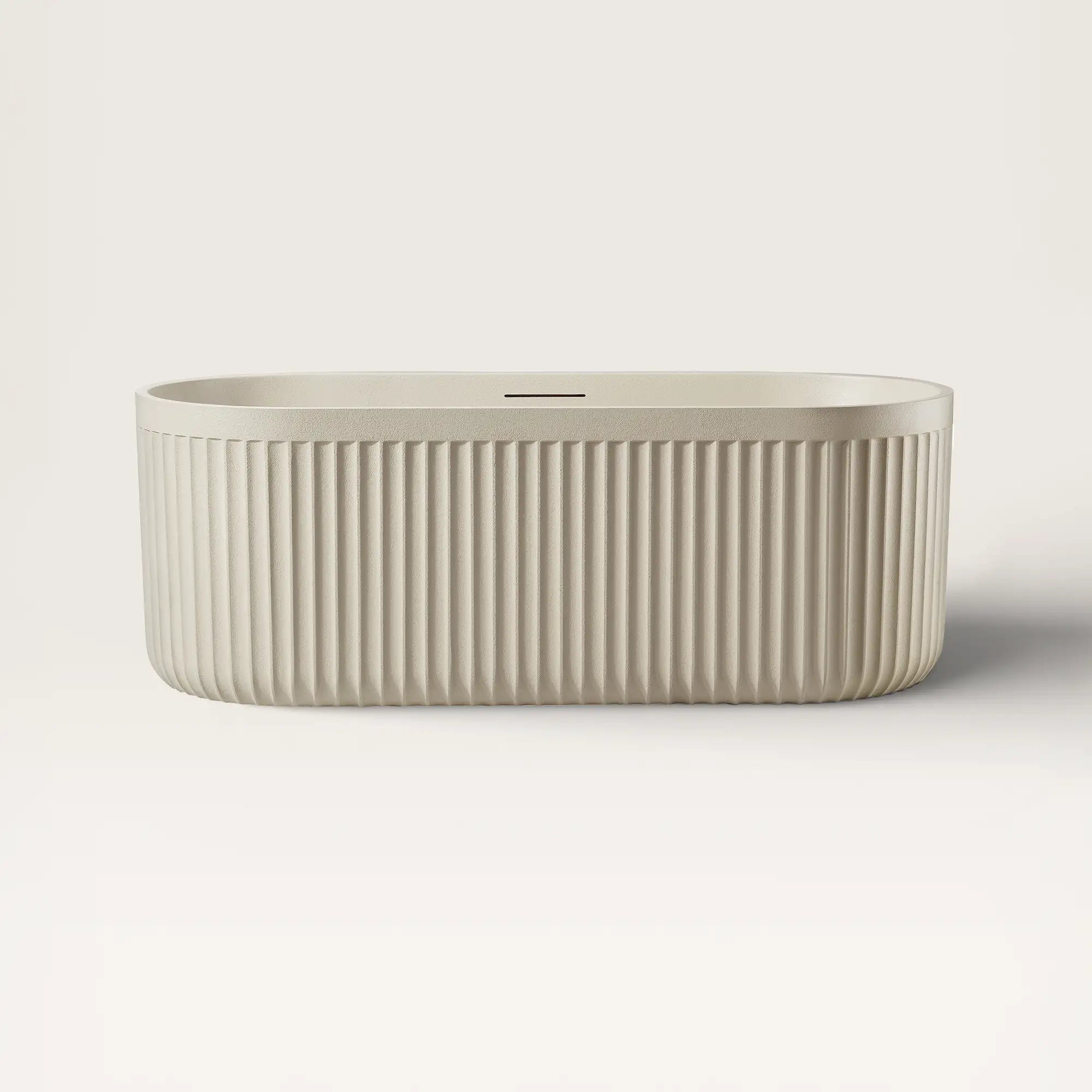 Front view of the DORIA Freestanding Bath in cream